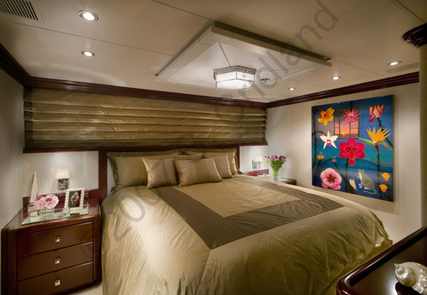 Guest_Stateroom_Aft 38